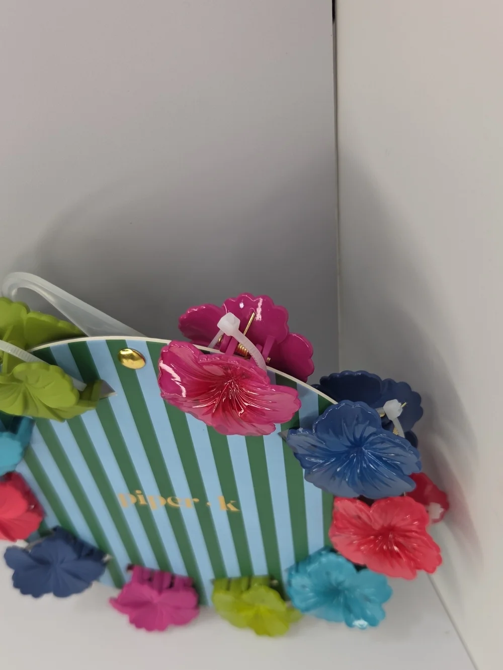 💙▪️Piper k ▪️ Floral Mini Claw Hair Clips Set Of 10